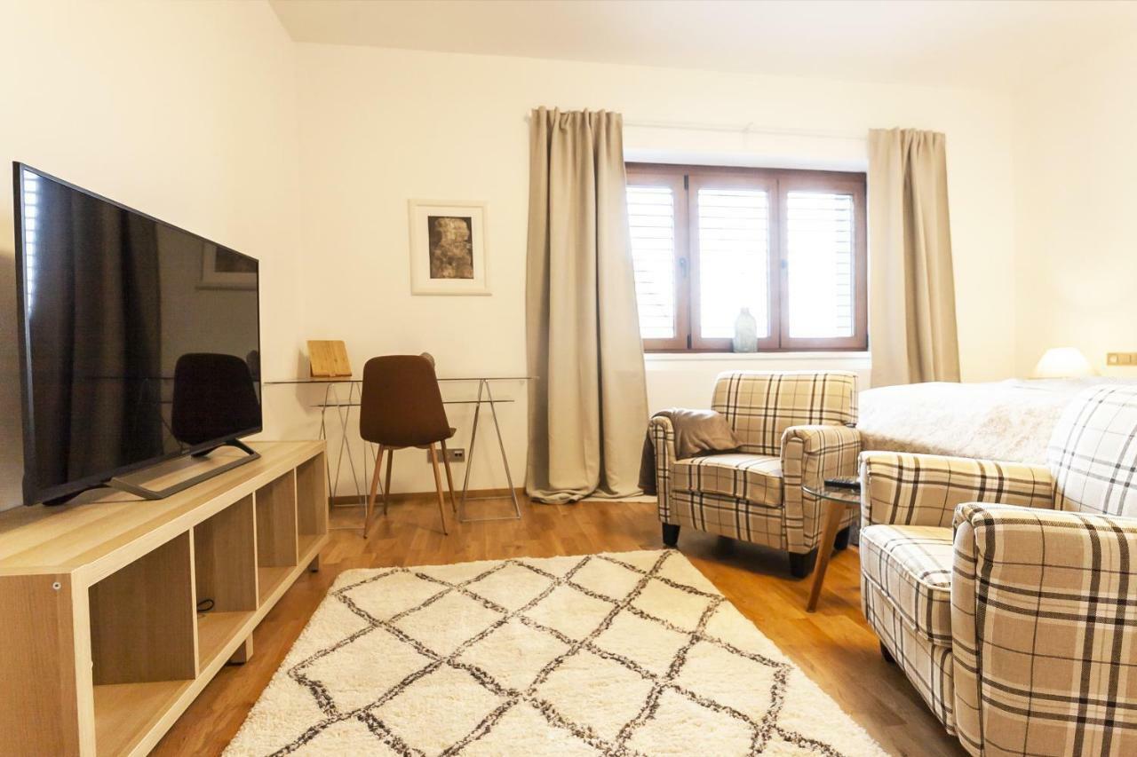 Апартаменты Prague Expat House Экстерьер фото